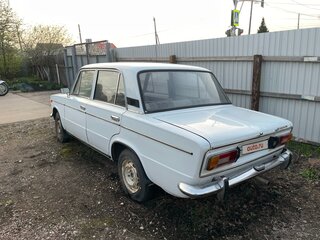1978 Lada (ВАЗ) 2106, белый, 150000 рублей, вид 4