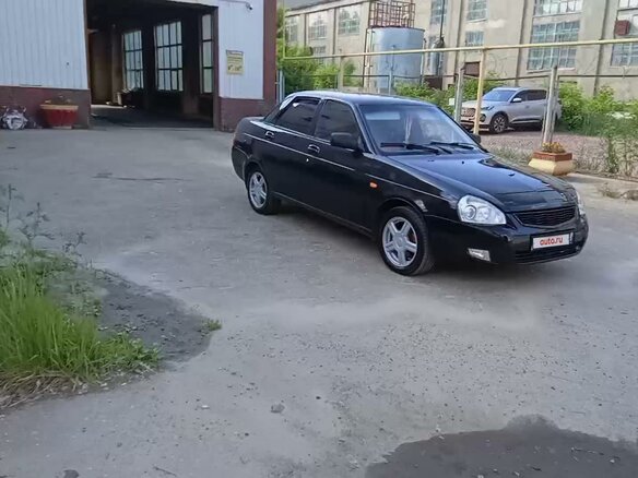 2009 Lada (ВАЗ) Priora I, зелёный, 300000 рублей - вид 2