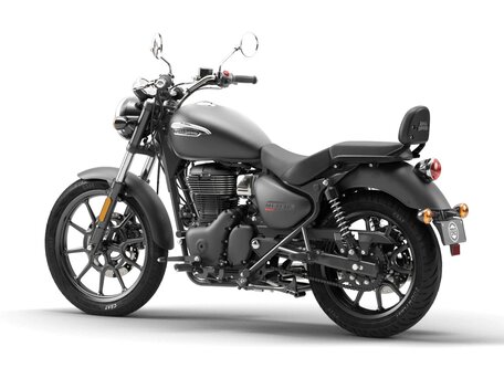 2025 Royal Enfield Meteor, чёрный, 519000 рублей, вид 3