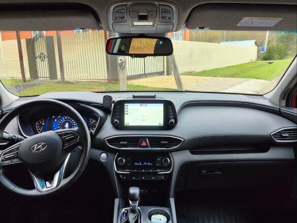 2018 Hyundai Santa Fe IV, оранжевый, 4300000 рублей - вид 17