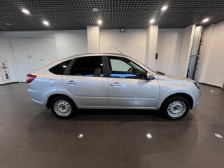 2024 Lada (ВАЗ) Granta I Рестайлинг, серебристый, 815000 рублей, вид 2