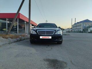 2007 Mercedes-Benz S-Класс 320 V (W221), чёрный, 1550000 рублей, вид 1