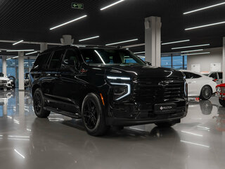 2025 Chevrolet Tahoe V Рестайлинг, чёрный, 13300000 рублей, вид 2