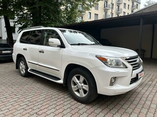2014 Lexus LX 570 III Рестайлинг, белый, 5090000 рублей, вид 3