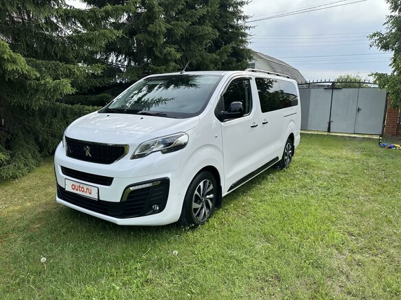 2021 Peugeot Traveller Long I, белый, 5200000 рублей - вид 2