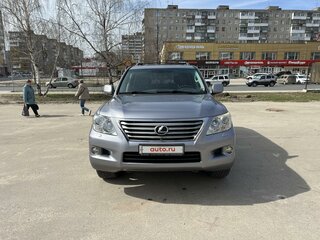 2010 Lexus LX 570 III, серый, 4300000 рублей, вид 2
