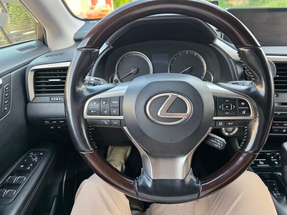 2017 Lexus RX 350L IV, чёрный, 3950000 рублей - вид 9
