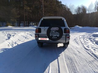 1997 Toyota RAV4 I (XA10), белый, 690000 рублей, вид 5