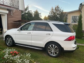 2016 Mercedes-Benz GLE 300 I (W166), белый, 3900000 рублей, вид 3