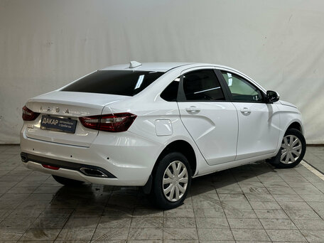 2023 Lada (ВАЗ) Vesta I Рестайлинг (NG), белый, 1100000 рублей, вид 3