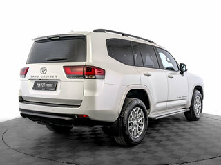 2023 Toyota Land Cruiser 300 Series, белый, 8920000 рублей, вид 5