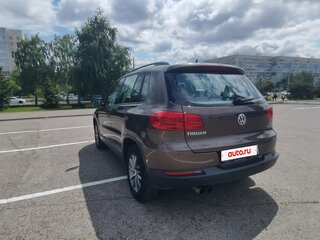 2016 Volkswagen Tiguan I Рестайлинг, коричневый, 1270000 рублей, вид 4