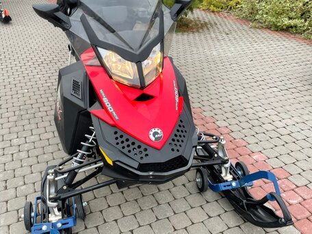 2011 BRP Lynx Adventure, красный, 1299000 рублей, вид 2