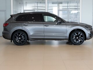 2019 Volkswagen Touareg III, серый, 3749000 рублей, вид 5