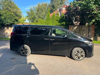 2019 Toyota Alphard III Рестайлинг, чёрный, 4450000 рублей, вид 3