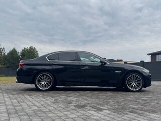 2015 BMW 5 серии 520d VI (F10/F11/F07) Рестайлинг, чёрный, 1999999 рублей, вид 3