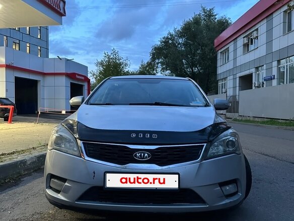 2011 Kia Ceed I Рестайлинг, серый, 615000 рублей - вид 1