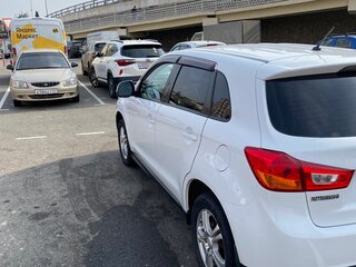 2013 Mitsubishi ASX I Рестайлинг, белый, 1300000 рублей, вид 5