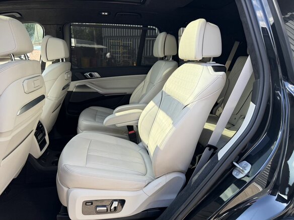 2025 BMW X7 40d I (G07) Рестайлинг, чёрный - вид 22