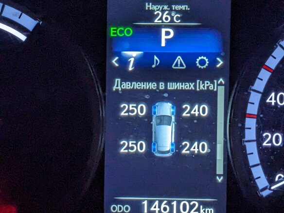 2014 Lexus NX 300h I, чёрный, 3150000 рублей - вид 10