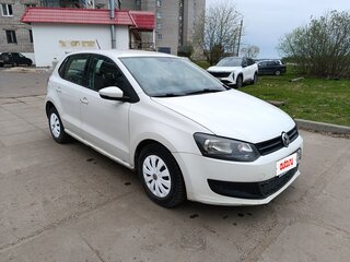 2011 Volkswagen Polo V, белый, 390000 рублей, вид 4
