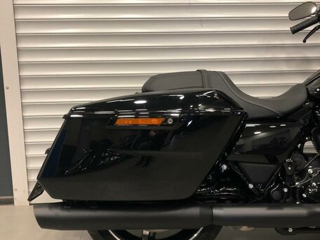 2025 Harley-Davidson Road Glide, чёрный, 3850000 рублей, вид 5