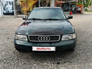 1996 Audi A4 I (B5), зелёный, 200000 рублей, вид 3