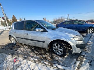 2008 Renault Megane II Рестайлинг, серебристый, 370000 рублей, вид 4