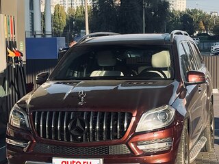 2012 Mercedes-Benz GL-Класс 500 II (X166), красный, 2850011 рублей, вид 2