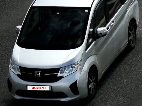 2018 Honda Stepwgn V Рестайлинг, серебристый, 2150000 рублей - вид 11