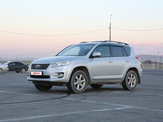 2010 Toyota RAV4 III (XA30) Рестайлинг, серебристый, 1800000 рублей, вид 2