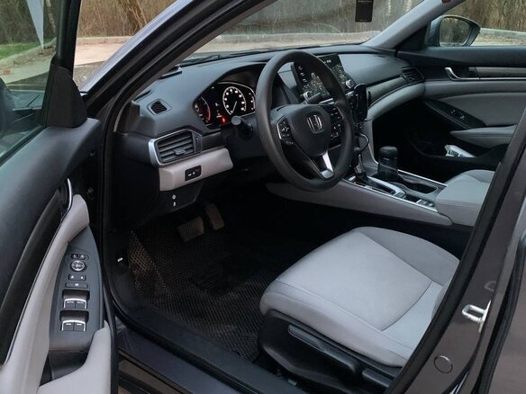2019 Honda Accord X, серый, 2050000 рублей - вид 19
