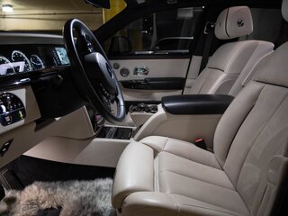 2022 Rolls-Royce Phantom VIII (Series I), чёрный, 53806560 рублей, вид 5
