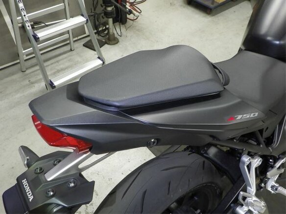 2025 Honda CB 750 Hornet, чёрный, 1100000 рублей - вид 8