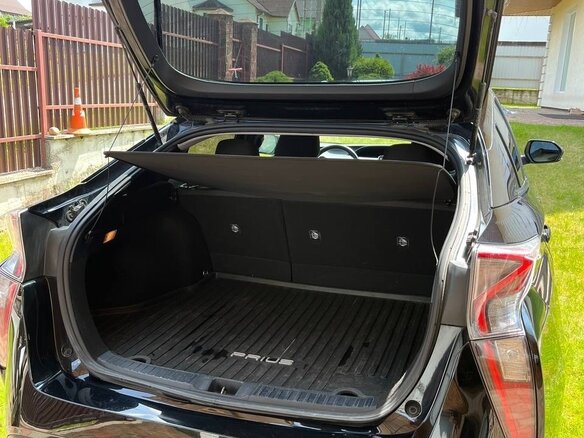 2016 Toyota Prius IV (XW50), чёрный, 1308632 рублей - вид 11