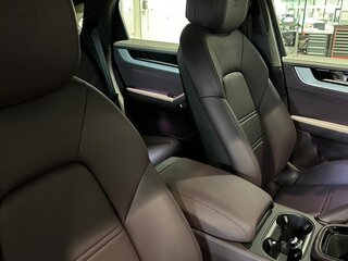 2023 Porsche Cayenne S Coupé III Рестайлинг, чёрный, 15500000 рублей, вид 5