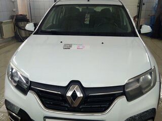 2019 Renault Logan Stepway II Рестайлинг, белый, 750000 рублей, вид 1