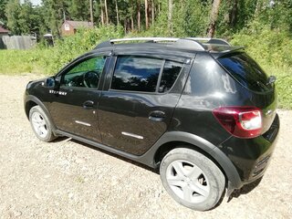 2015 Renault Sandero Stepway II, чёрный, 990000 рублей, вид 4