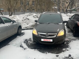 2008 Opel Zafira B, серый, 700000 рублей, вид 3