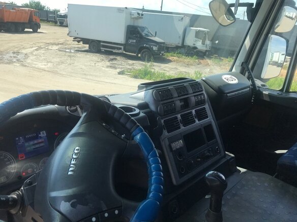 2012 Iveco Stralis, белый - вид 12