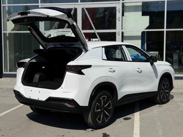 2026 Omoda C5 II, белый, 2899710 рублей - вид 4
