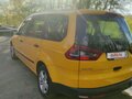 2013 Ford Galaxy II Рестайлинг, жёлтый, 1050000 рублей - вид 5