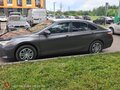 2016 Toyota Camry VII (XV50) Рестайлинг, серый, 1430000 рублей - вид 2