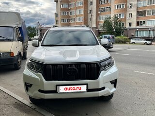 2018 Toyota Land Cruiser Prado 150 Series Рестайлинг 2, белый, 5800000 рублей, вид 1