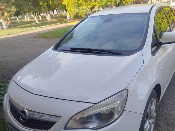 2010 Opel Astra J, белый, 650000 рублей - вид 7