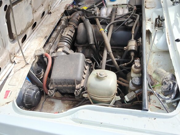 2010 Lada (ВАЗ) 2105, белый - вид 9