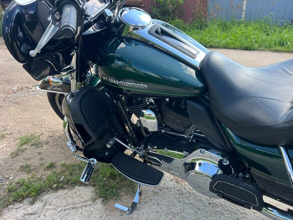 2015 Harley-Davidson Electra Glide, зелёный, 1200000 рублей - вид 2