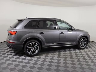 2024 Audi Q7 45 TFSI II (4M) Рестайлинг, серый, 10250076 рублей, вид 3