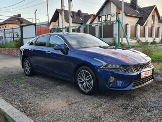 2021 Kia K5 III, синий, 2850000 рублей, вид 3