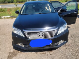 2014 Toyota Camry VII (XV50), чёрный, 2100000 рублей, вид 2